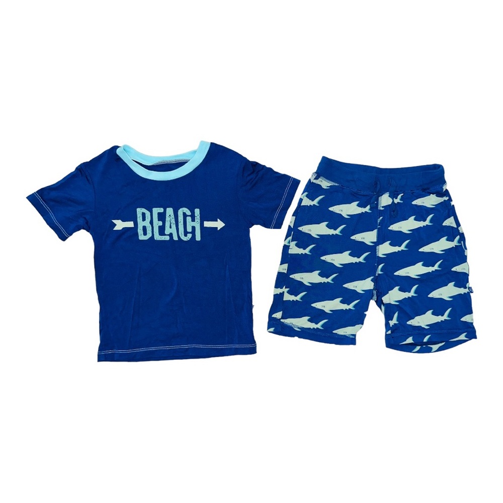 Like New Kickee Set